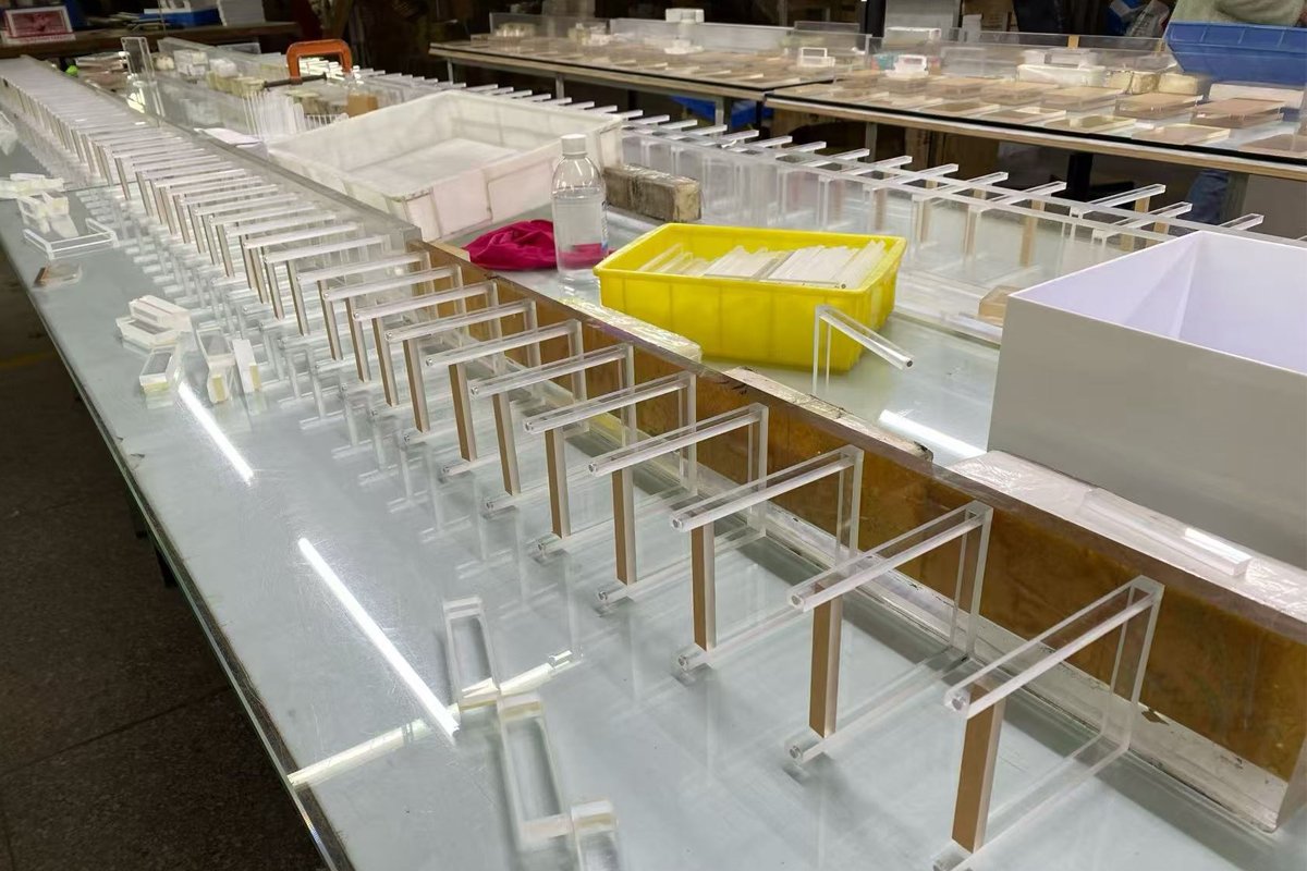Waterproof plexiglass box manufacturing process